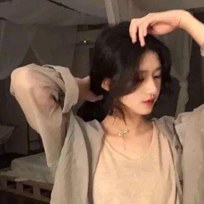 一个人的皮影戏